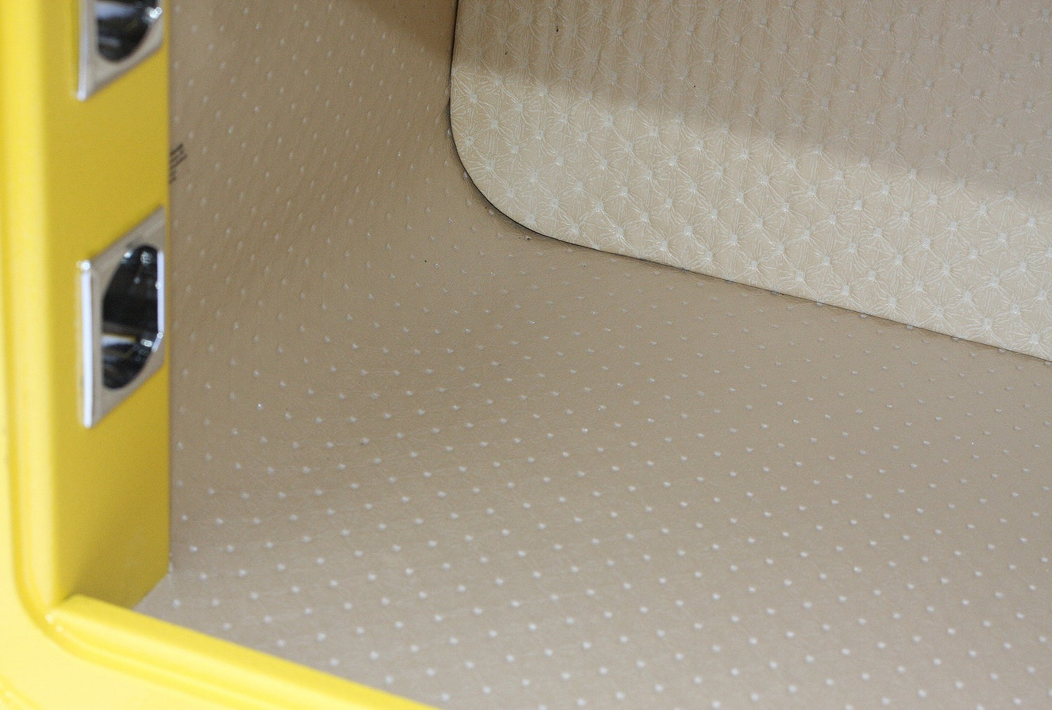 BASI mySafe 430-Code Zitronengelb Elektronik Möbel Tresor