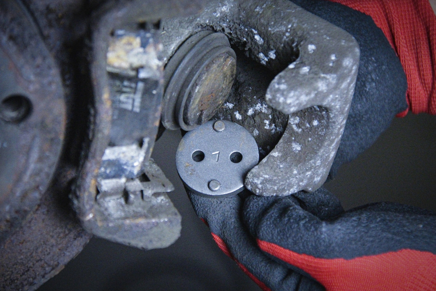 BGS DIY 1110 Bremskolbenrückstellsatz 18 teiliger Satz mit 2 Spindeln links/rechts