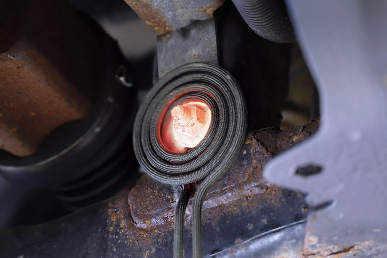 BGS 2169 Induktionsheizgerät 1,5kW mit viel Zubehör inkl. Koffer