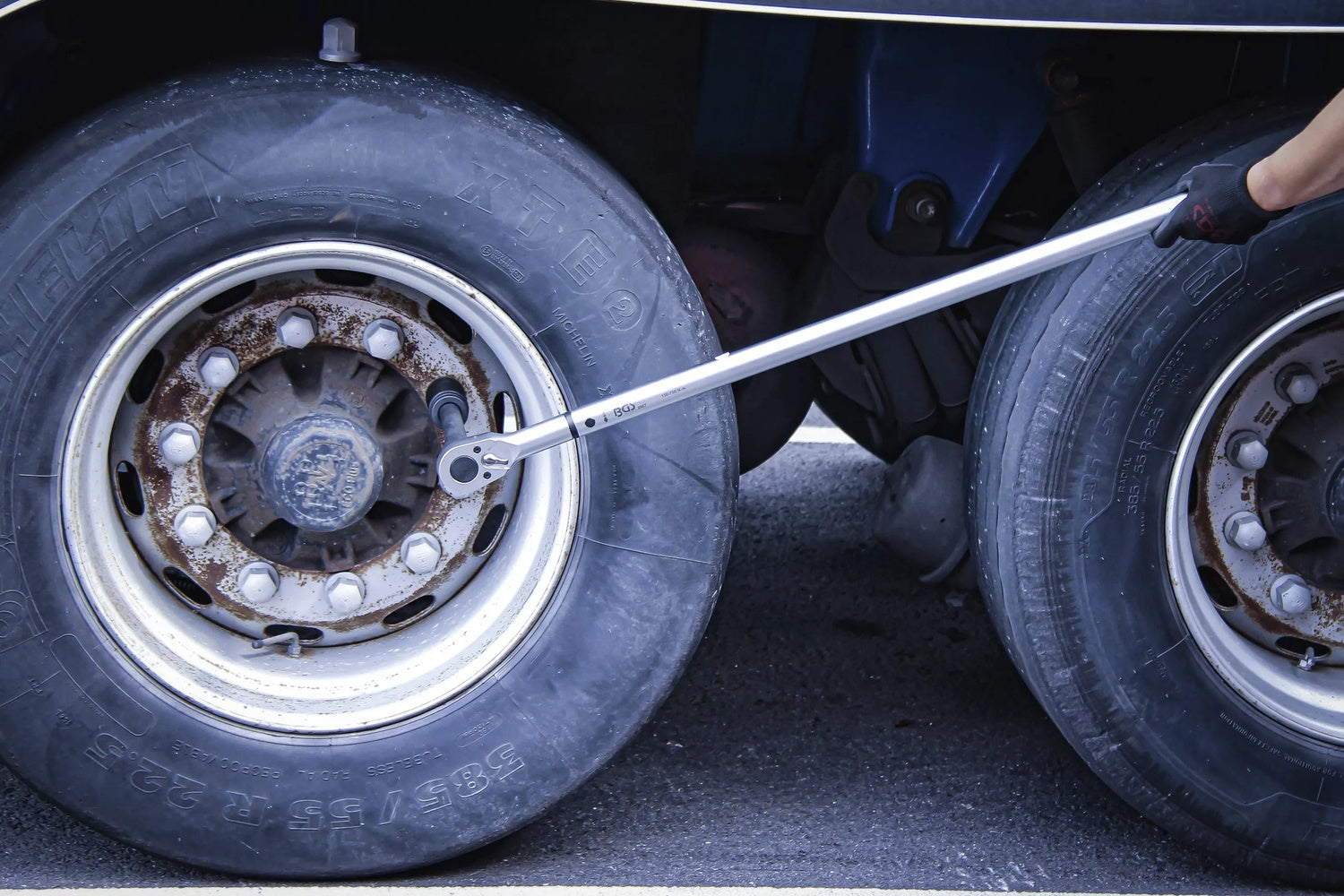 BGS 2807 Drehmomentschlüssel Meßbereich 150-750Nm Abtrieb Außenvierkant 20mm (3/4")