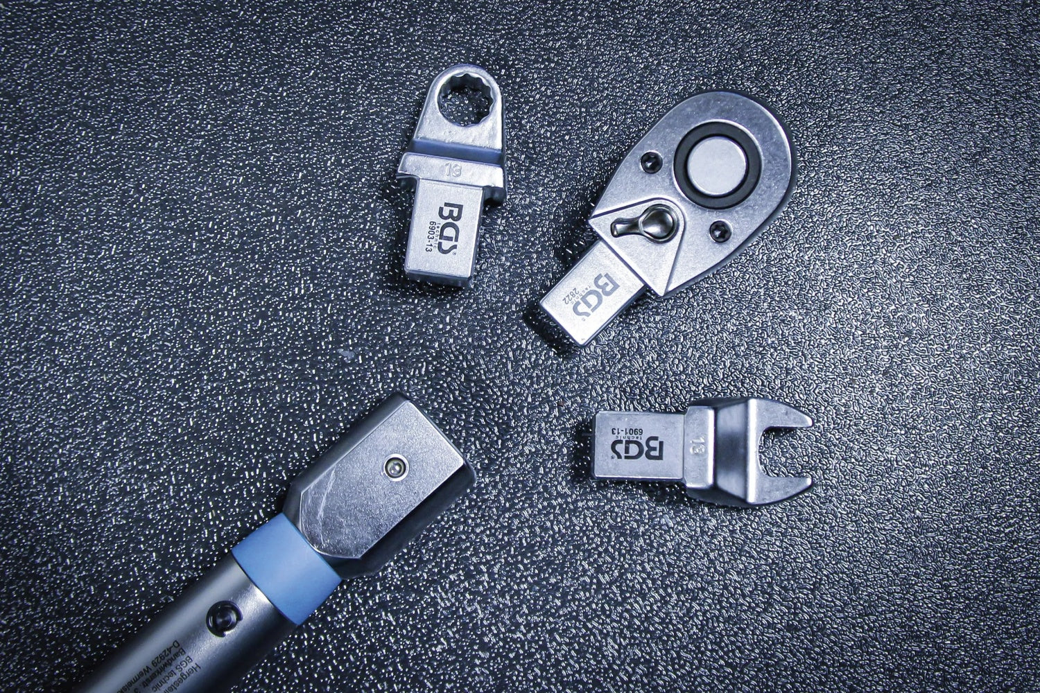 BGS 2809 Drehmomentschlüssel 10-50 Nm passend für Einsteckwerkzeuge 9 x 12mm Außenvierkant