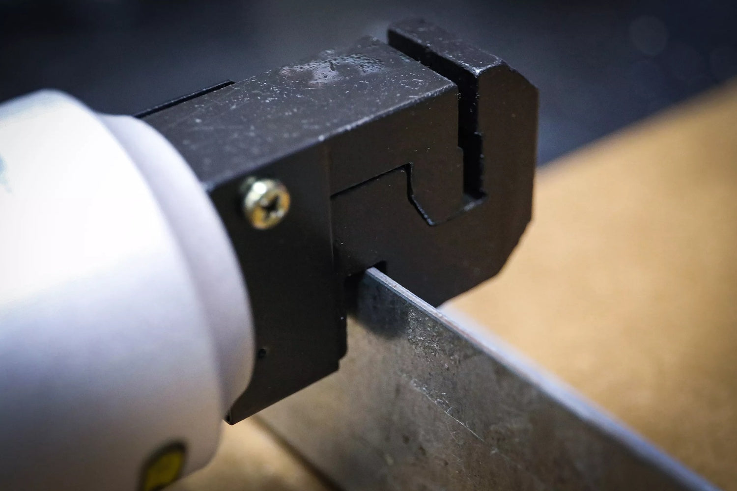 BGS 32550 Druckluft Lochzange Absetzzange Punktschweißen