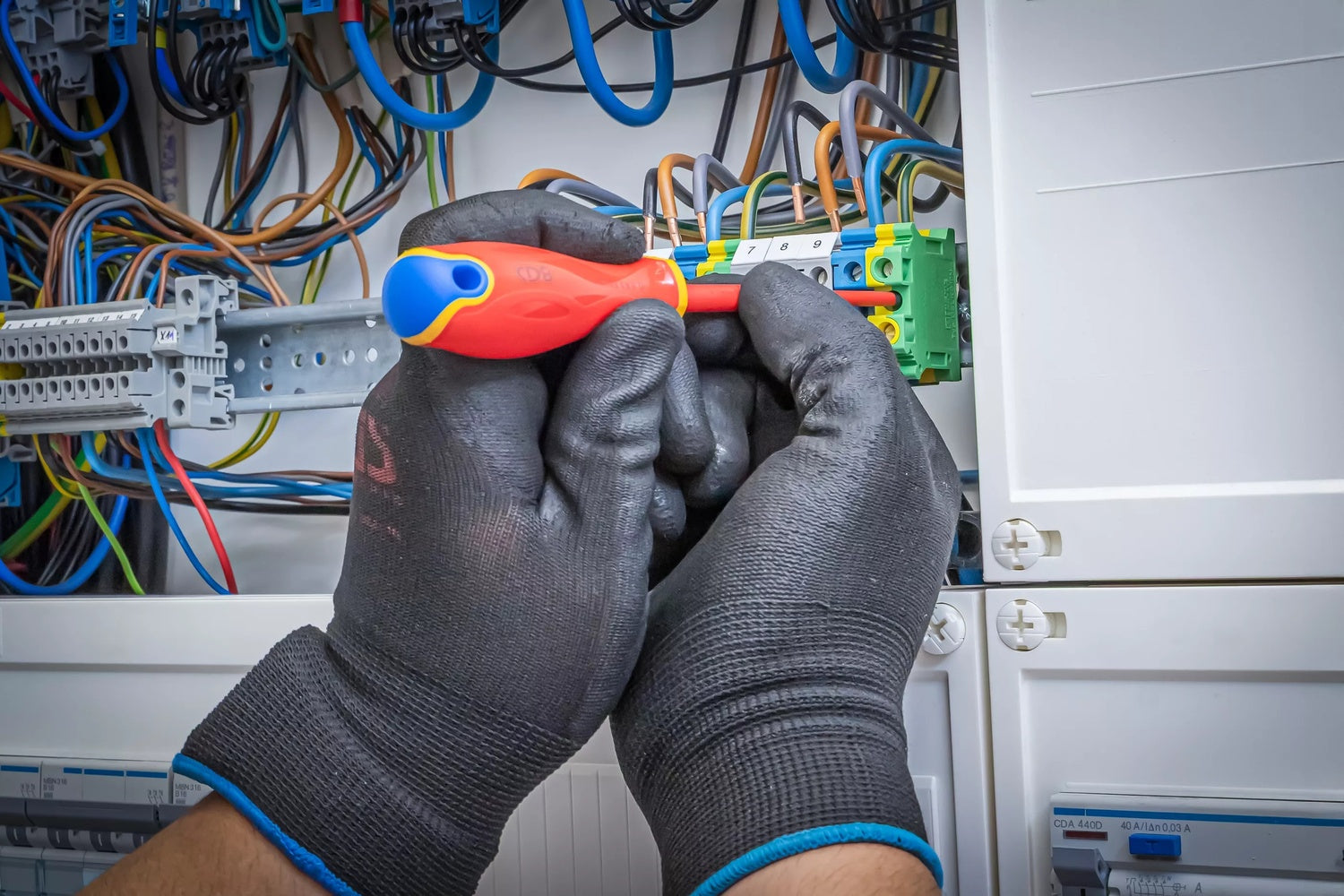 BGS 35851 Satz VDE Schraubendreher extra dünne Spitze 11 teilig