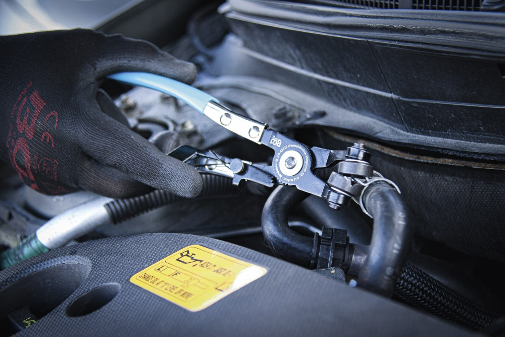 BGS 477 Schlauchklemmenzange abgewinkelt mit Ratschenfunktion Länge 220mm