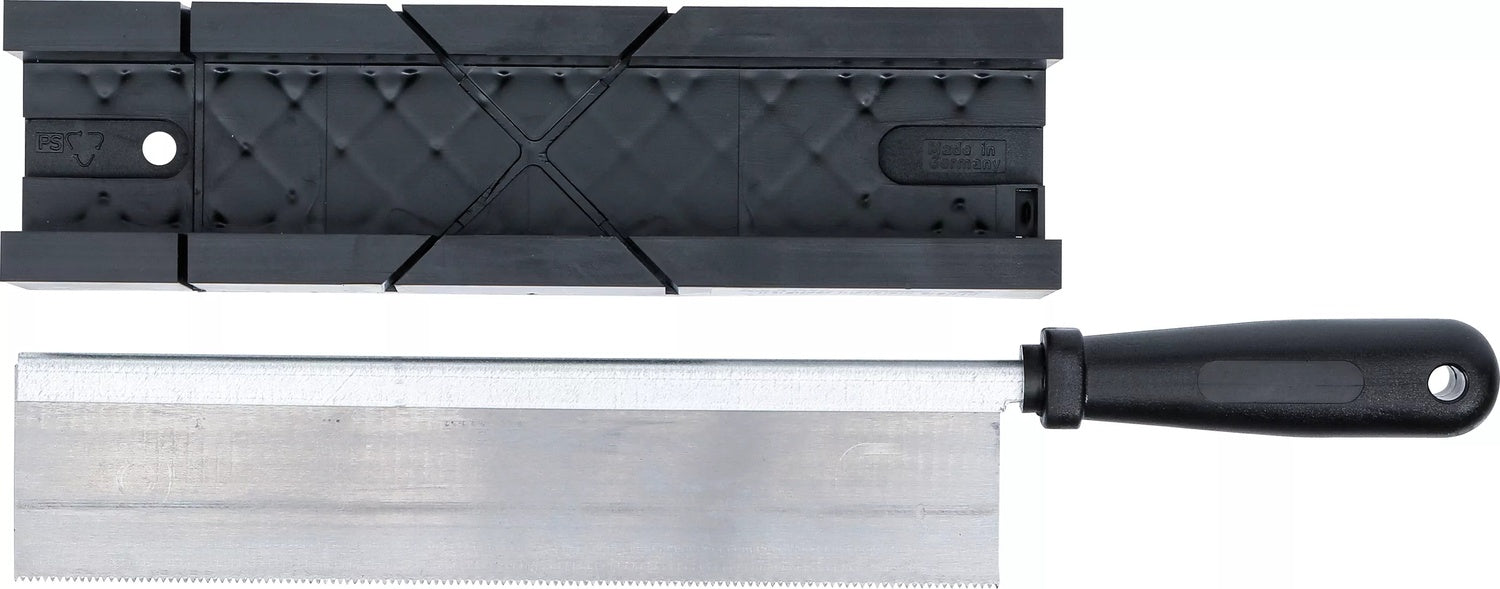BGS DIY 50850 Schneidlade mit Feinsäge für 45 und 90 Grad Schnitte