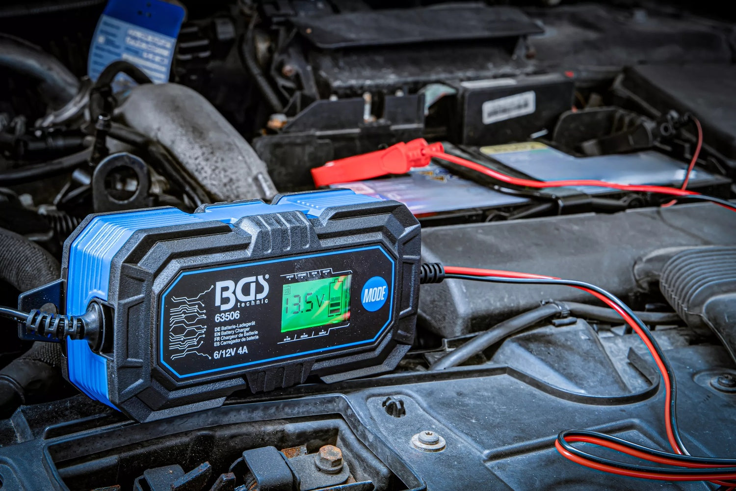 BGS 63506 Digital Ladegerät Batterie 6/12 V 4 A Batterieladegerät