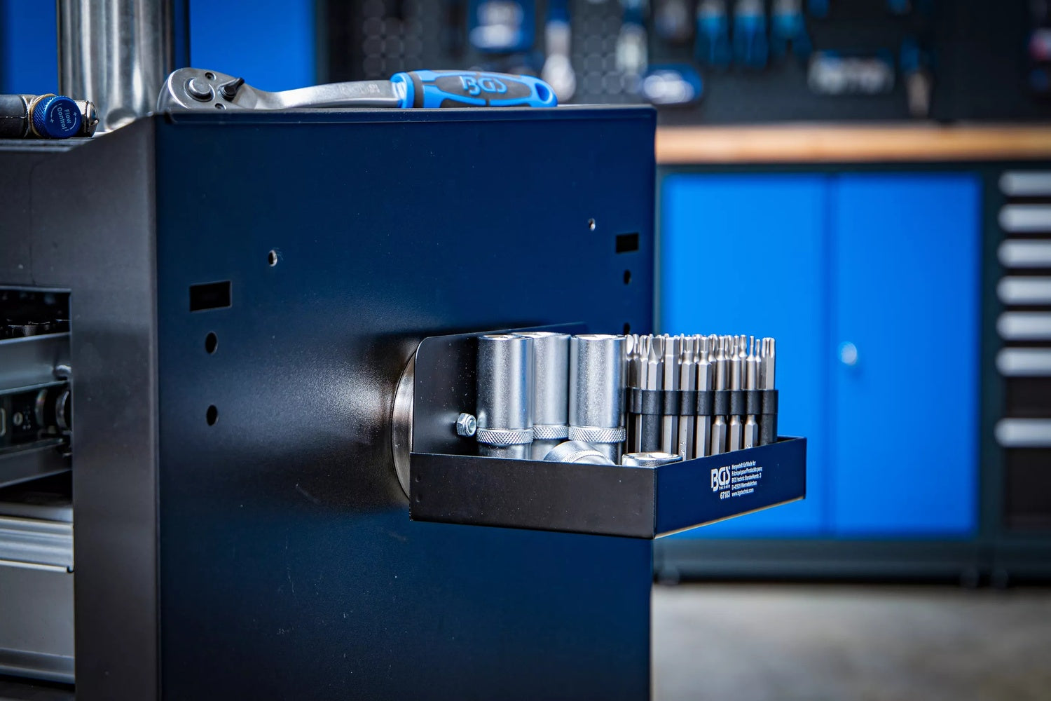 BGS 67183 Magnetische Ablageschale 180 x 115 x 30mm Haftschale Magnetisch