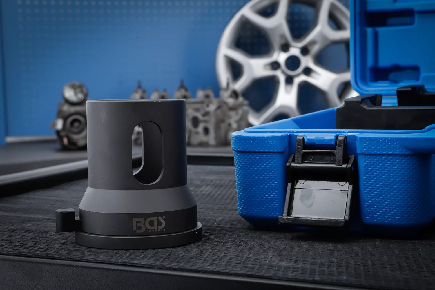 BGS 6890 Werkzeug für Längslenkerbuchsen für Honda