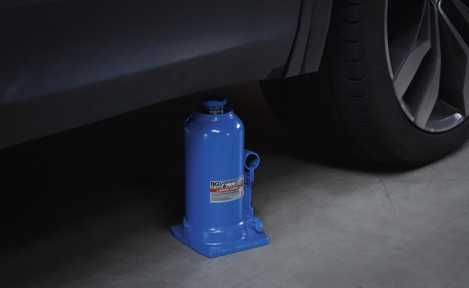 BGS 70042 Hydraulischer Wagenheber Flaschenheber für hohe Fahrzeuggewichte 5t