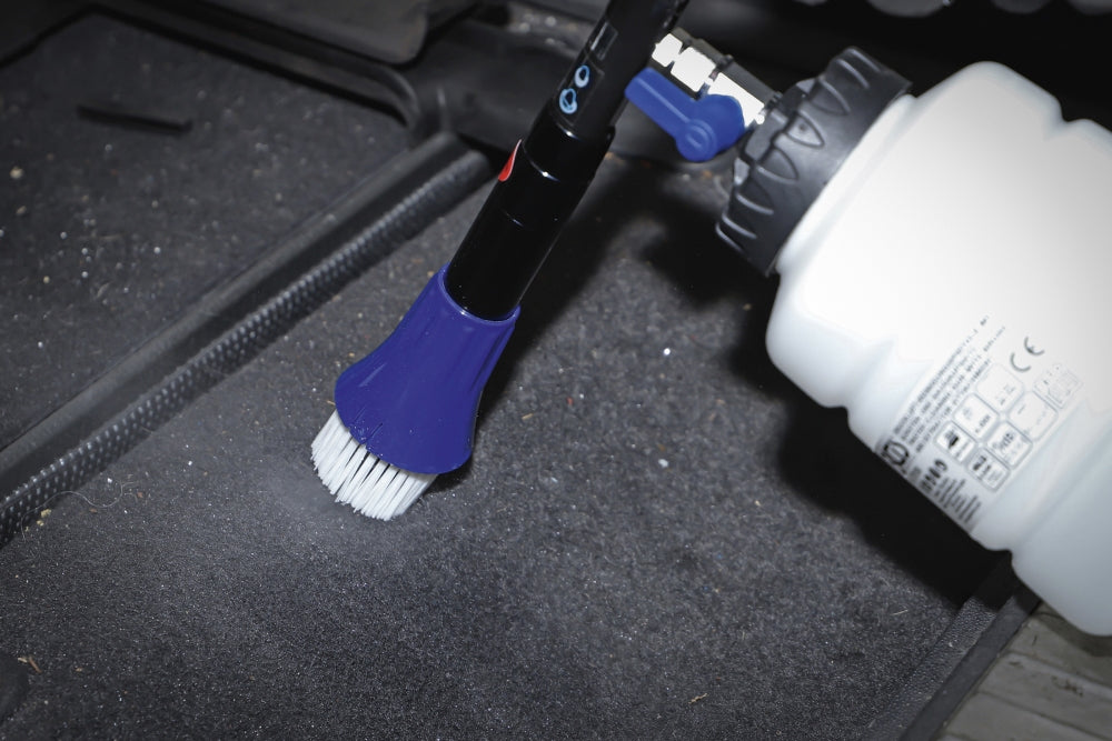 BGS 70150 Druckluft Reinigungspistole mit Bürsten- und Saugaufsatz 7 teilig