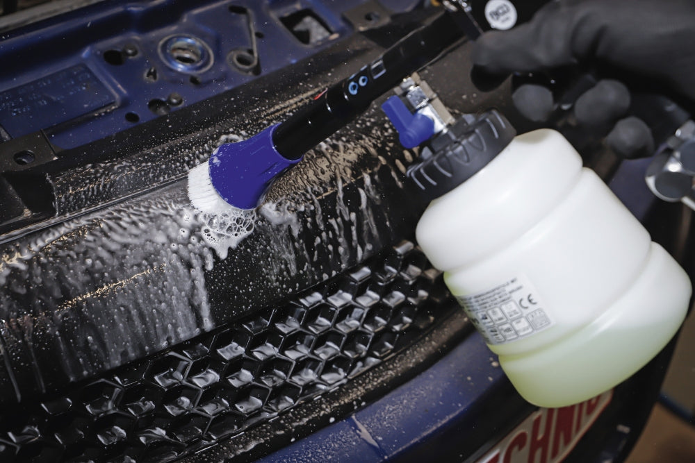 BGS 70150 Druckluft Reinigungspistole mit Bürsten- und Saugaufsatz 7 teilig