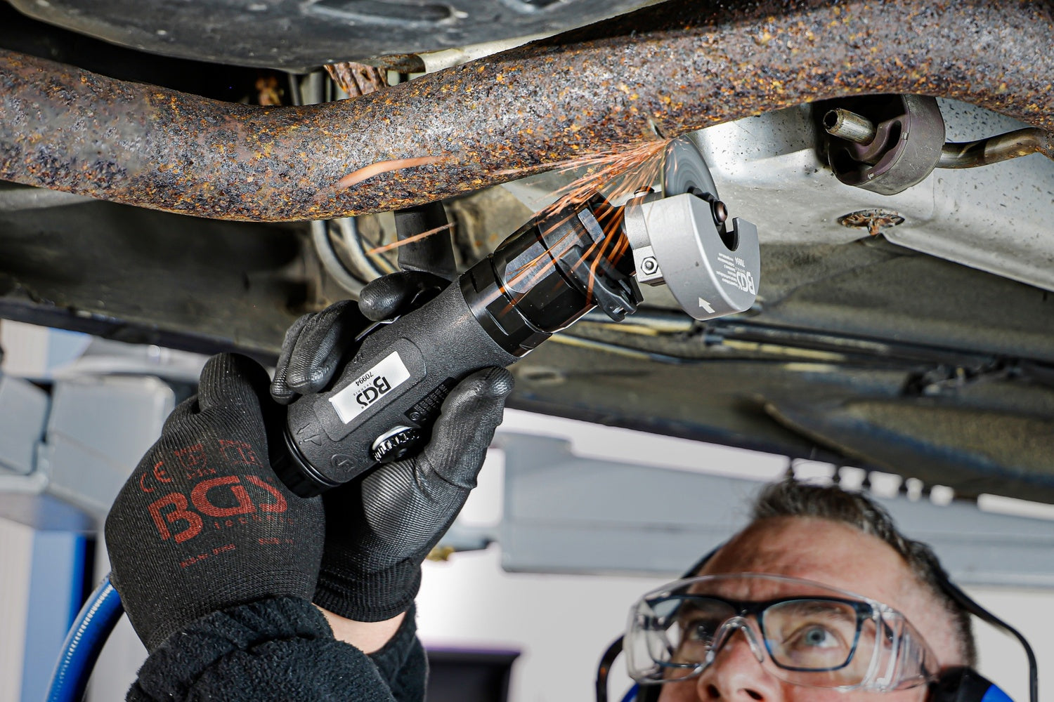 BGS 70994 Druckluft Trennschneider flexibler Kopf Länge 260mm