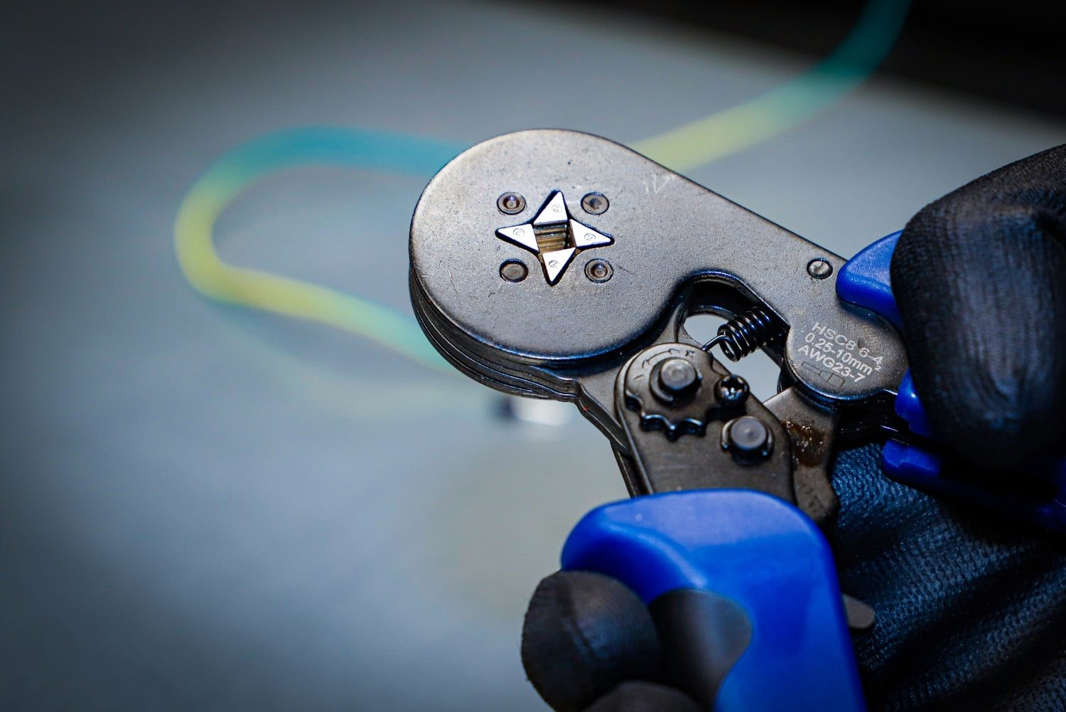 BGS 71000 Crimpzange für Aderendhülsen 0,25-10mm² Vierkant mit 1200 Aderendhülsen