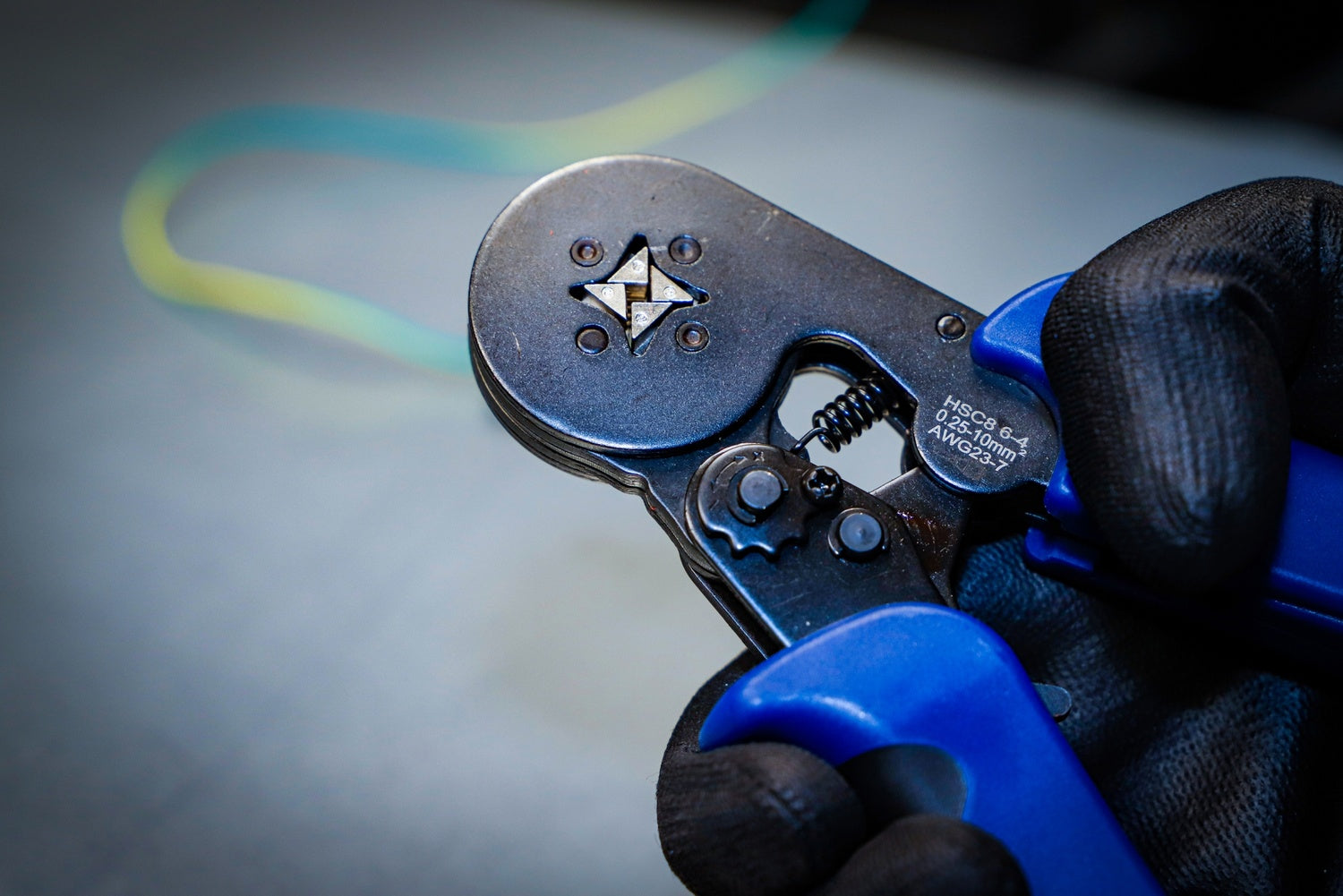 BGS 71000 Crimpzange für Aderendhülsen 0,25-10mm² Vierkant mit 1200 Aderendhülsen