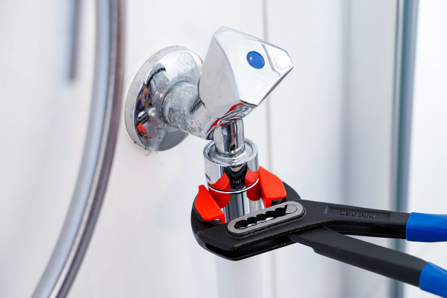 BGS 72321 Wasserpumpenzange mit Schonbacken Sanitär Armaturen Chrom Länge 240mm