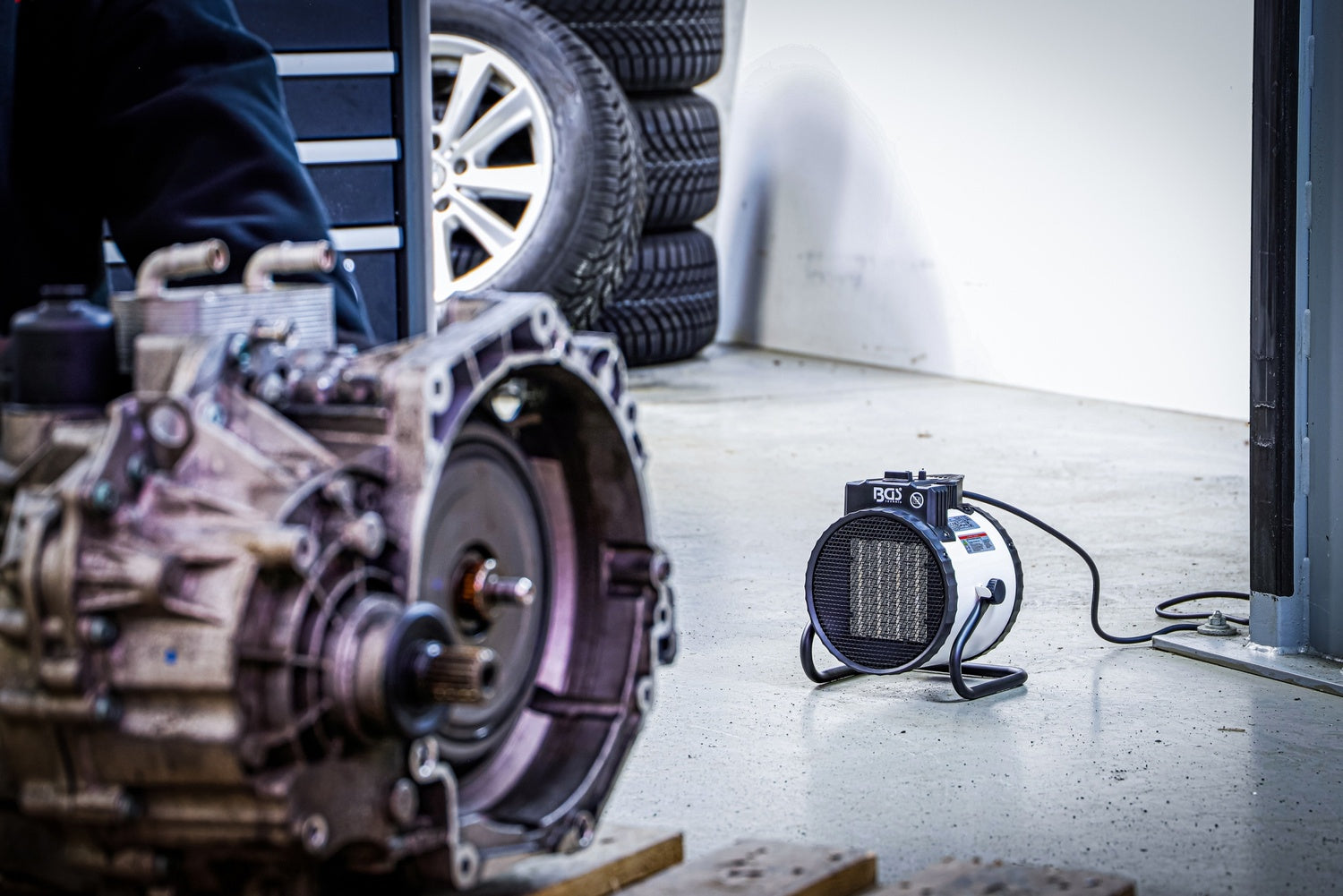 BGS 73370 Heizlüfter Heizung elektrisch 2000 Watt IP20 2 Heizstufen tragbar