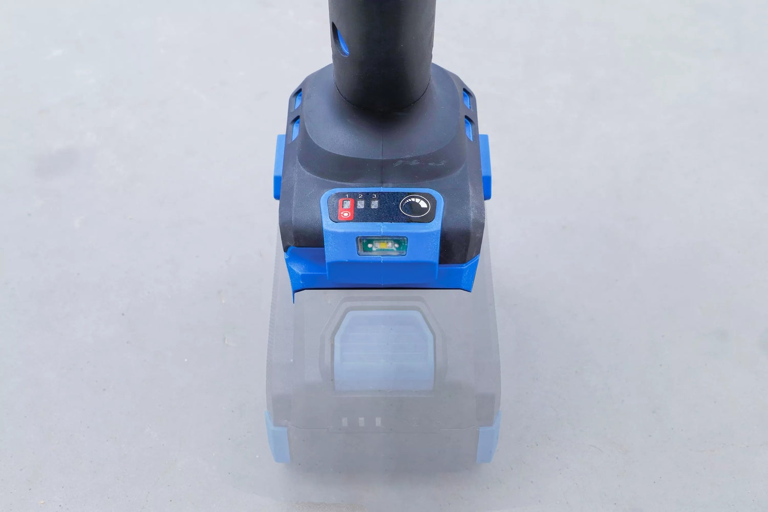 BGS 7391 Satz Akku Schlagschrauber bürstenlos mit Akku & Schnell Ladegerät 1200Nm 18 Volt