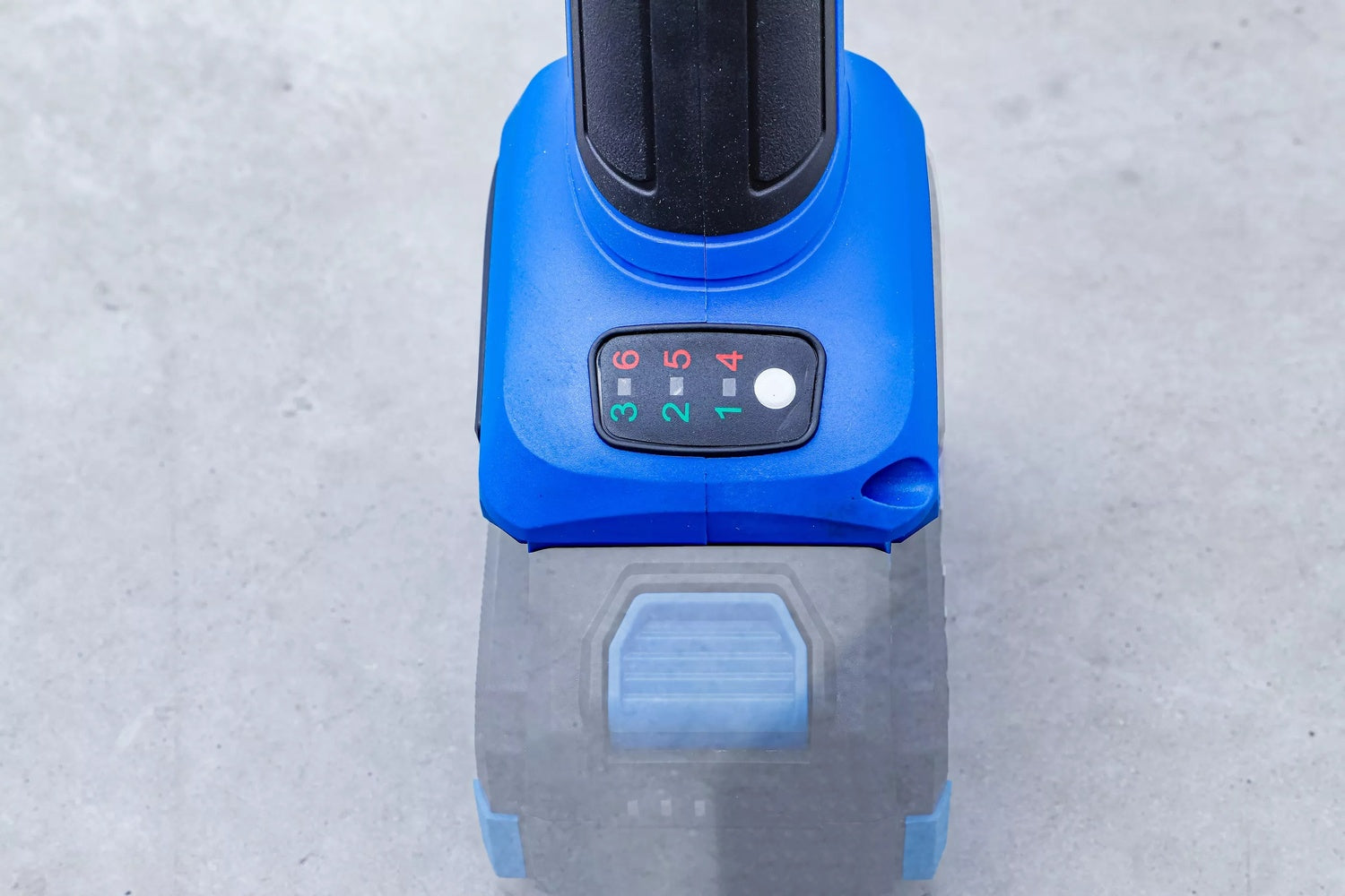 BGS 7394 Satz Akku Exzenter Poliermaschine bürstenlos mit Akku & Schnell Ladegerät 18 Volt