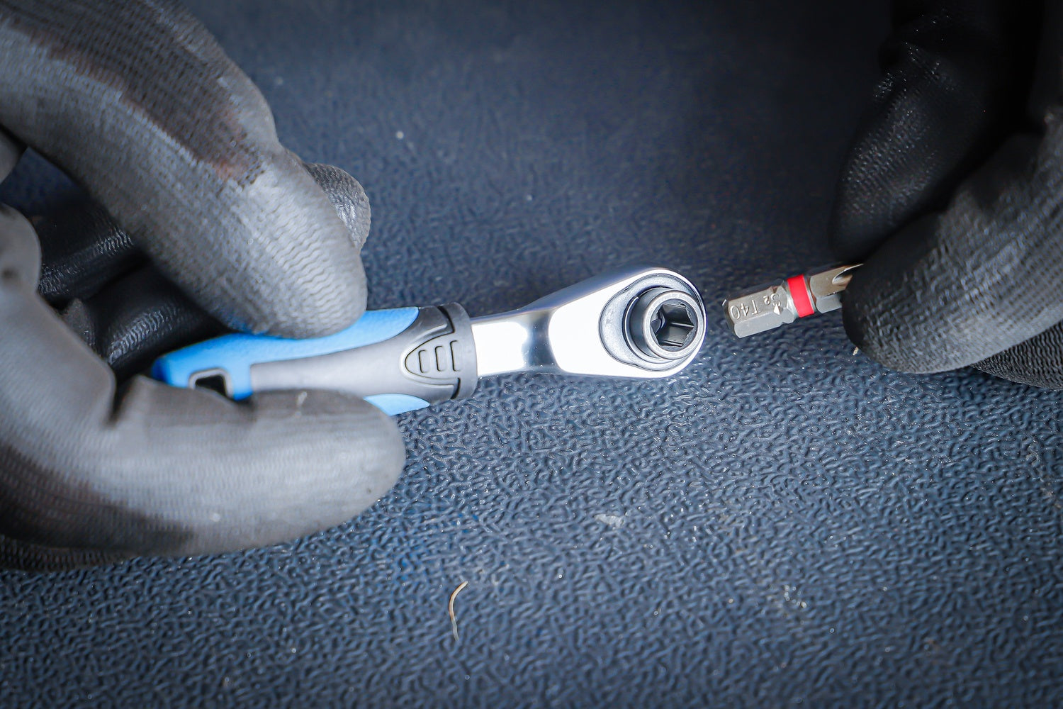 BGS 74299 COLOR Bitsatz / Bitsortiment mit Bitknarre Außensechskant 6,3 mm (1/4") 43 teilig