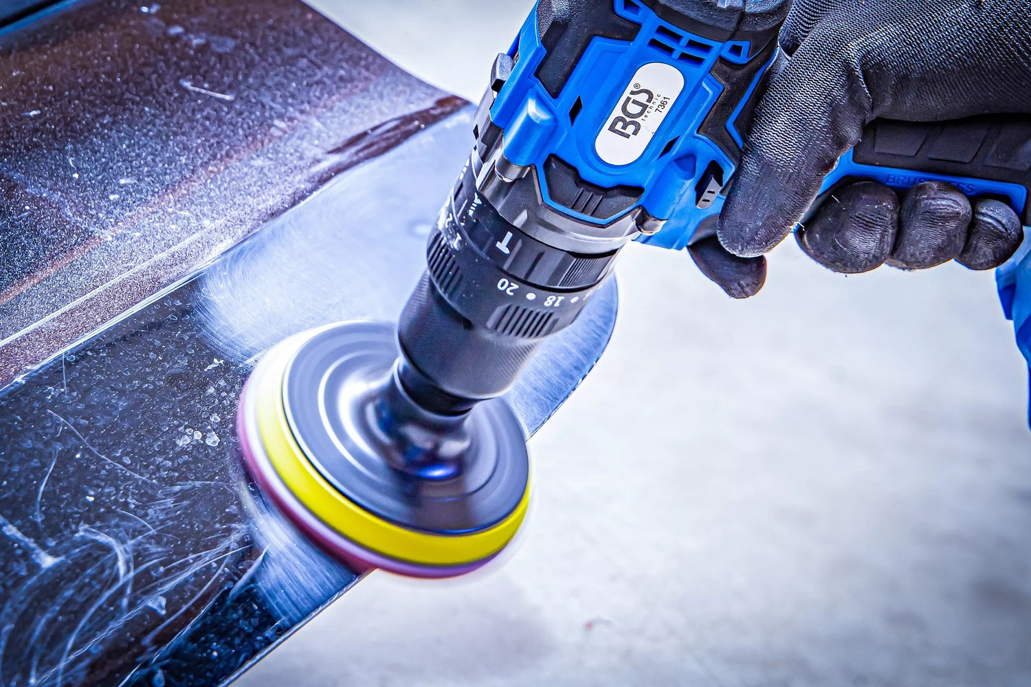 BGS 74367 Satz Schleifscheiben Polierscheiben Bürstenaufsätze für Bohrmaschinen 16 teilig