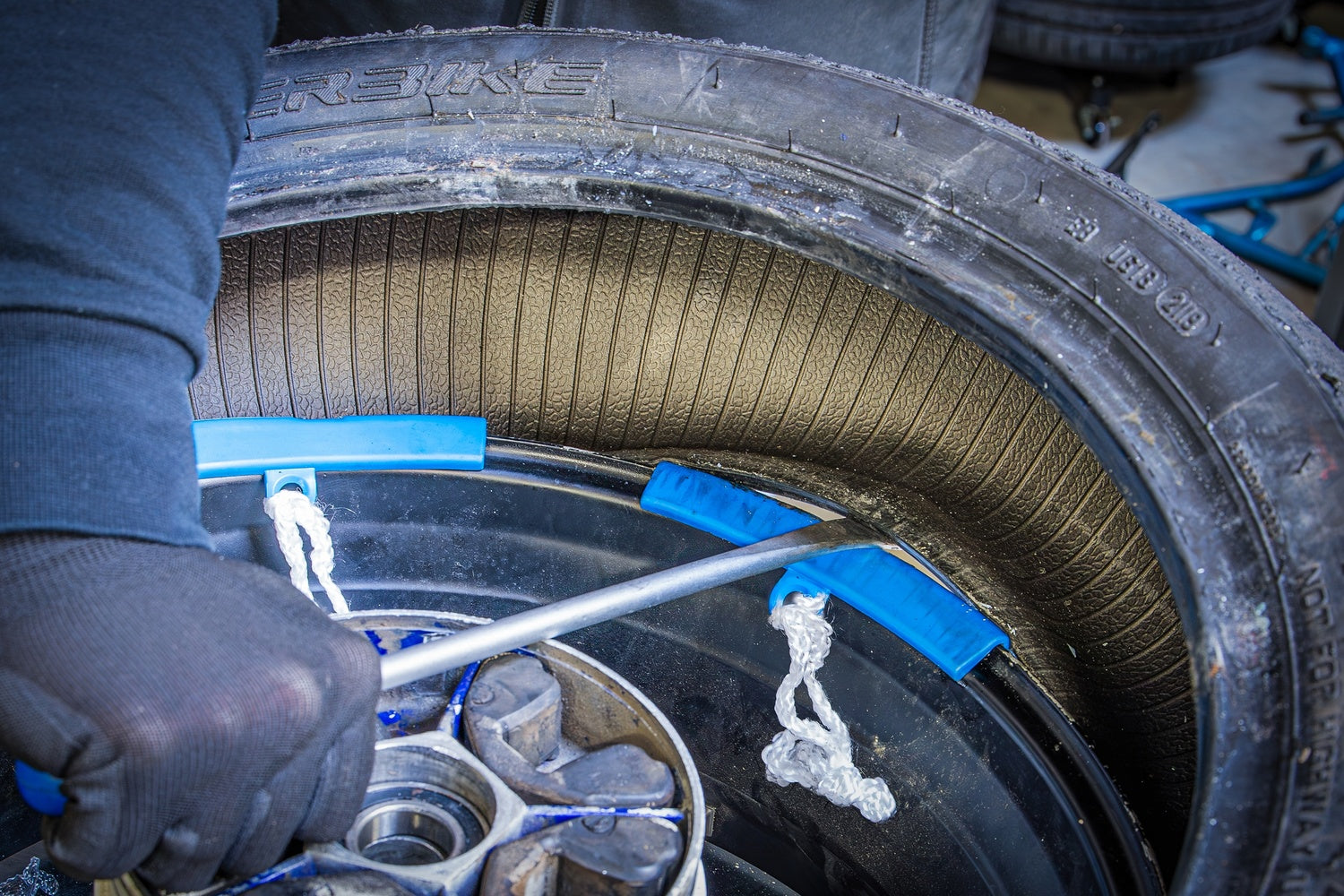 BGS 74447 Satz Reifenmontierhebel / Montiereisen / Montierhebel für Reifen Kantenschutz Motorräder