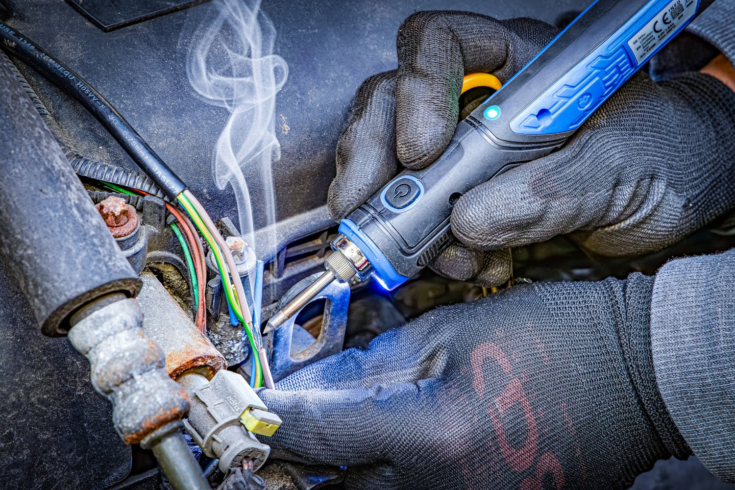 BGS 74485 Akku Lötkolben 8 Watt mit Ladestation Lötzinn