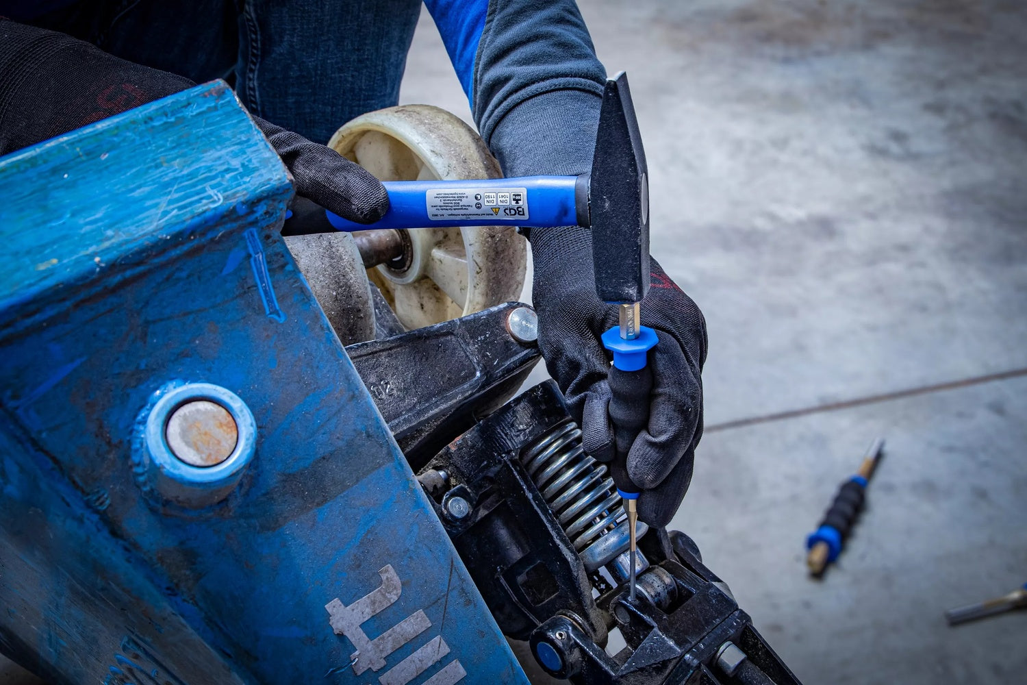 BGS 74591-3 Splintentreiber mit Handschutz Länge 180mm Ø3mm Durchschläger