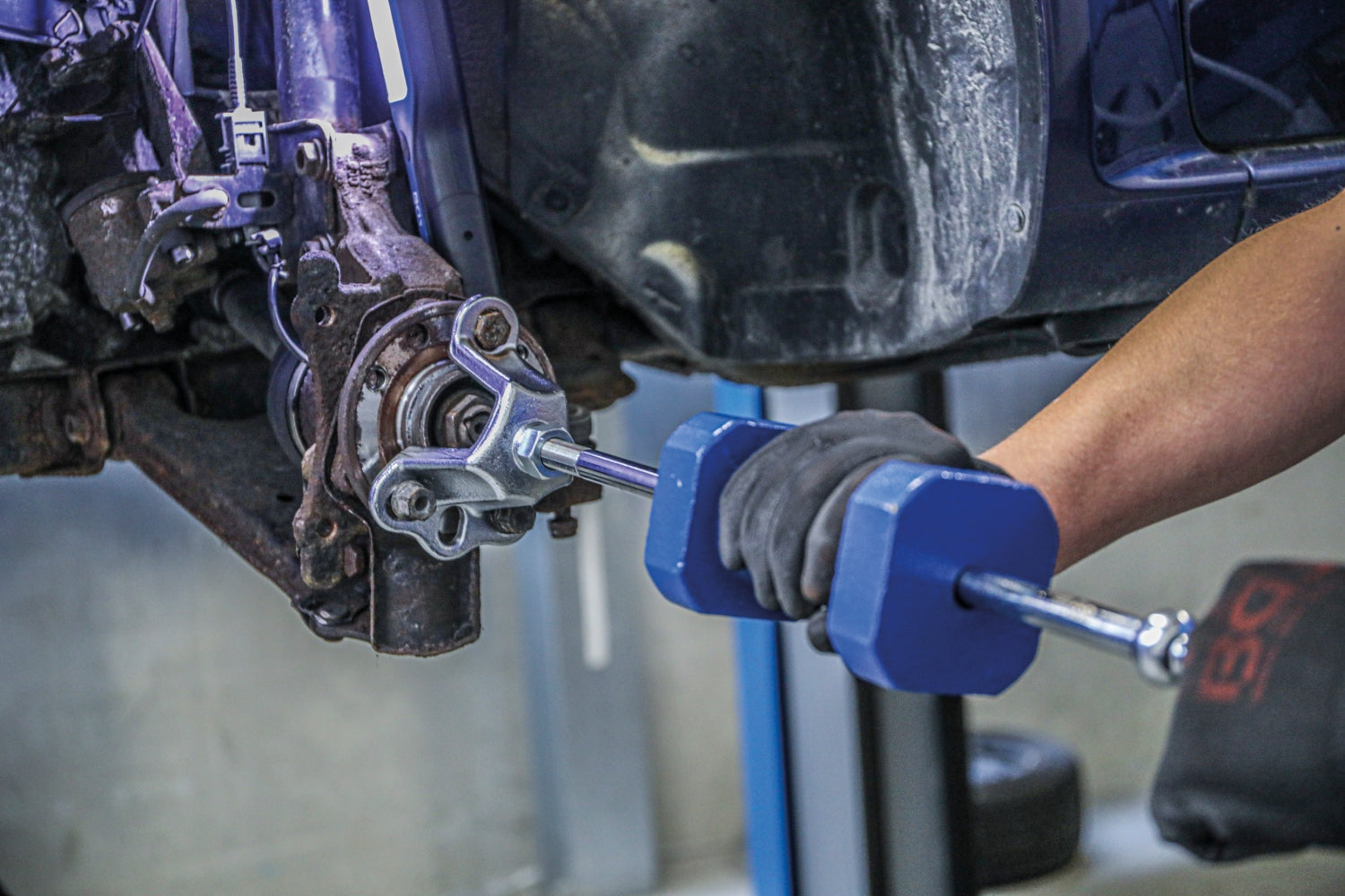 BGS 7735 Abzieher für Radnabe 4- & 5-Loch Lochkreis Ø100 - 115 mm mit Gleithammer