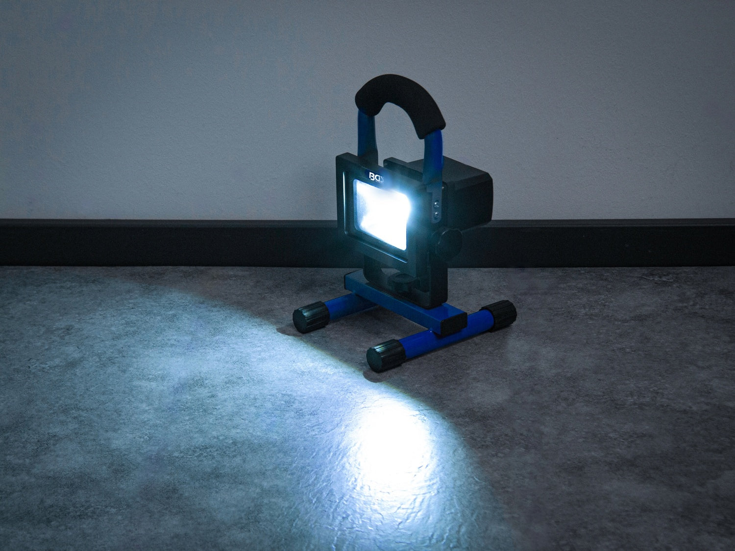 BGS 85340 Akku Arbeitsstrahler COB-LED 5 Watt energiesparend
