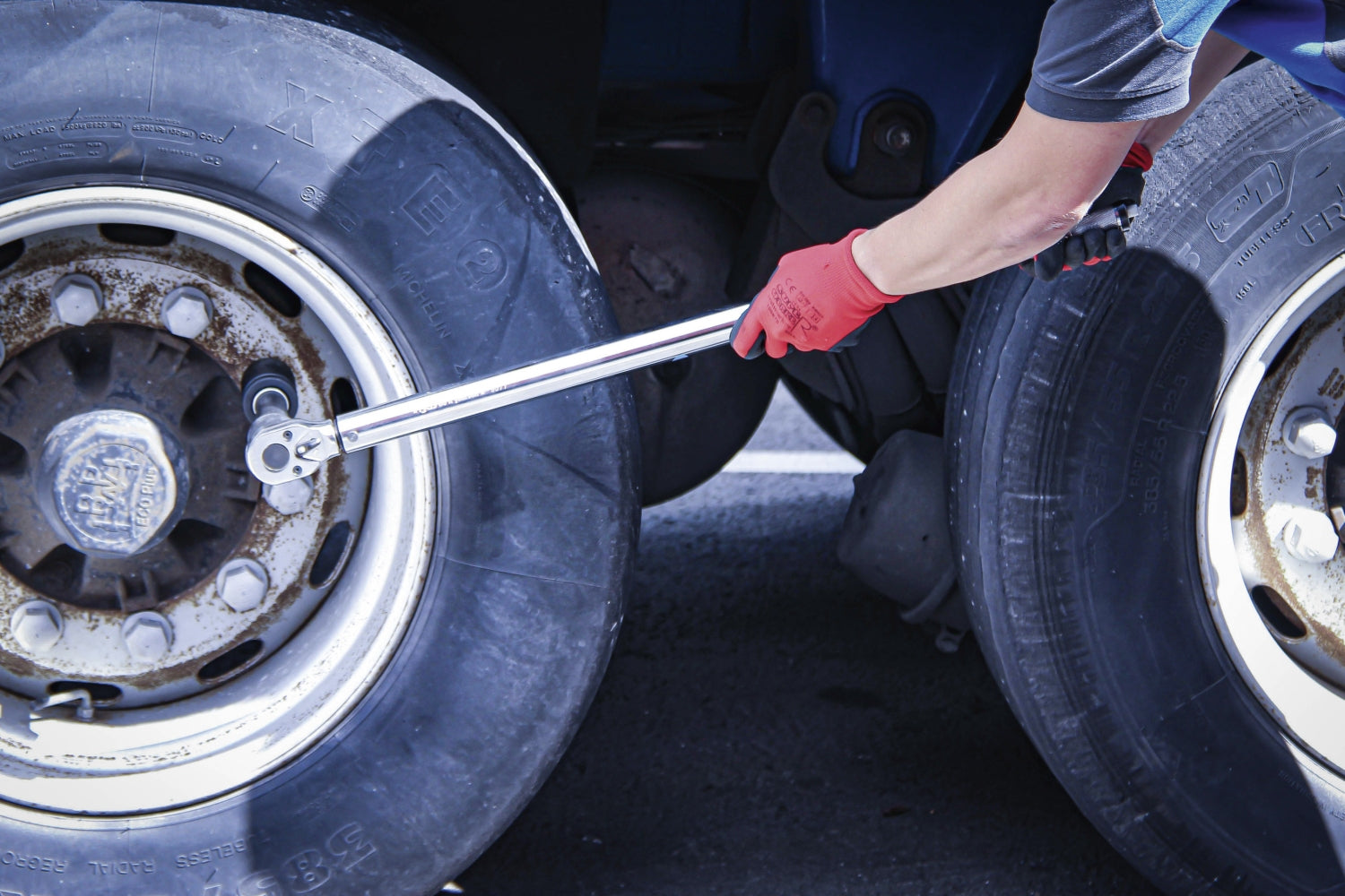 BGS DIY 9577 Drehmomentschlüssel 140-980Nm Abtrieb Außenvierkant 25mm (1")