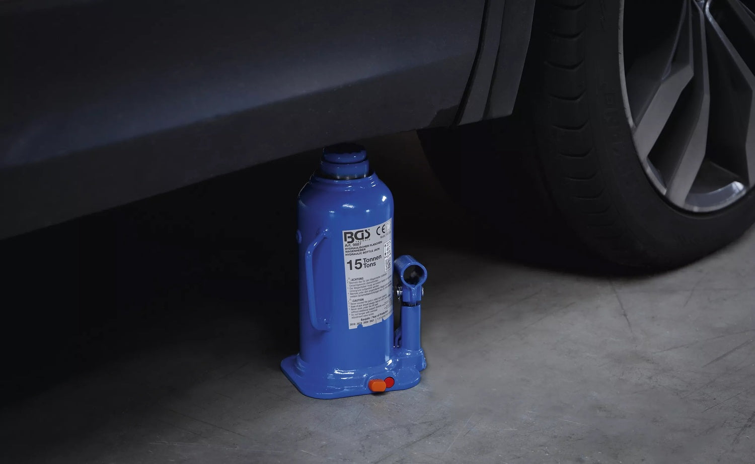 BGS 9887 Hydraulischer Wagenheber Flaschenheber für hohe Fahrzeuggewichte 15t