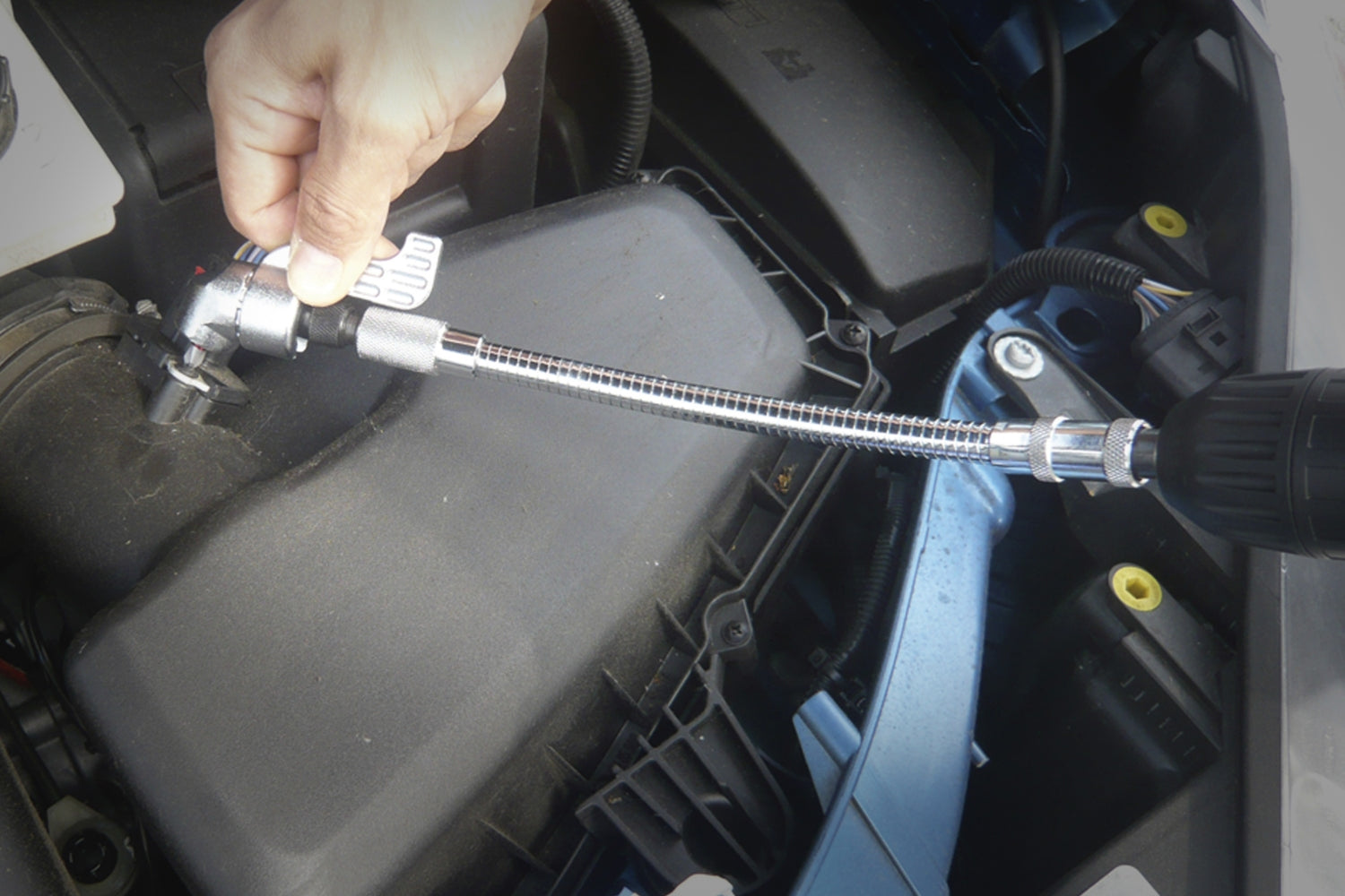 BGS DIY 4845 Flexible Winkelschrauberverlängerung Bitaufnahme 6,3mm (1/4") Länge 310mm