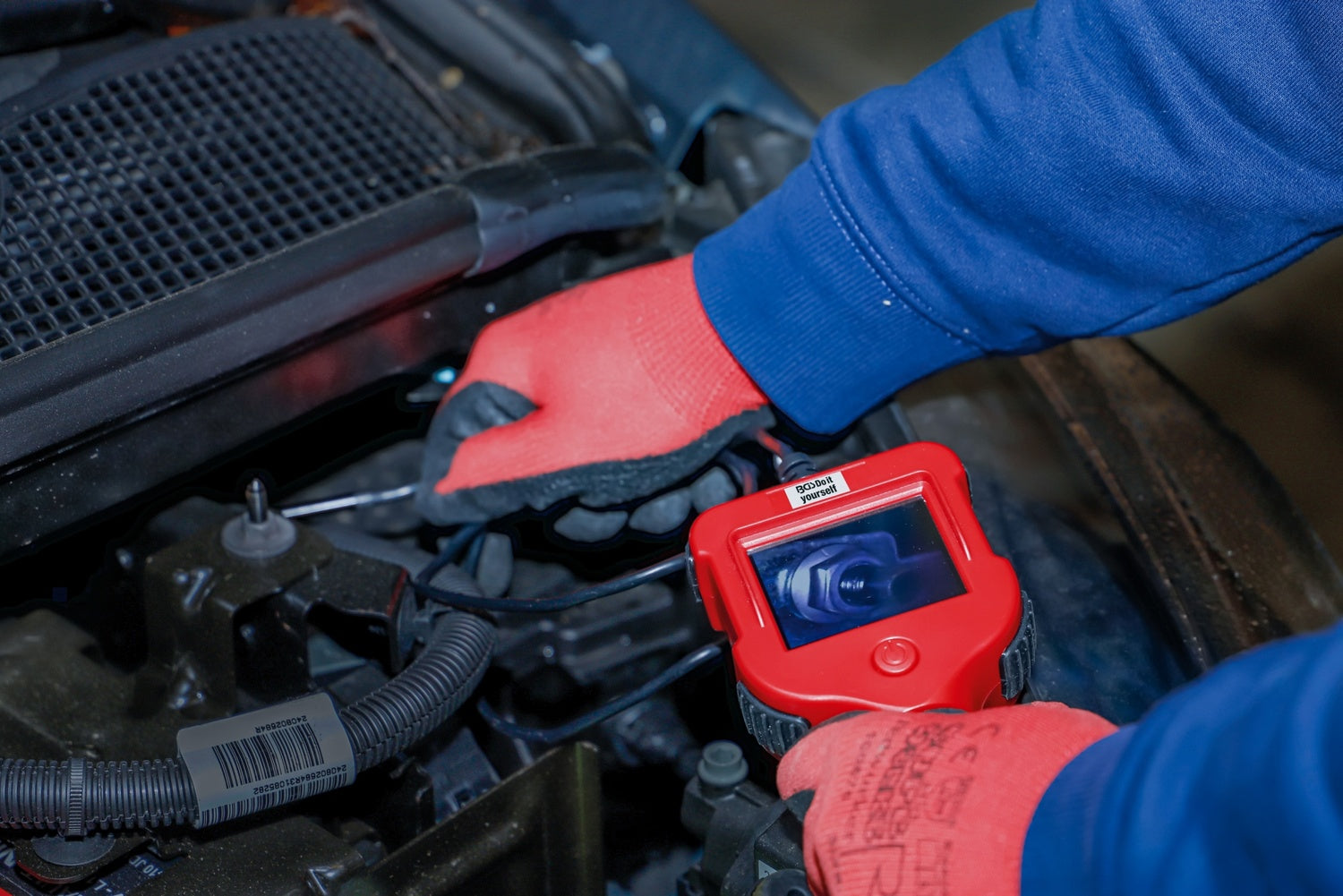 BGS DIY 63217 Endoskop Farbkamera mit TFT-Monitor Kamerakopf Ø5,5mm