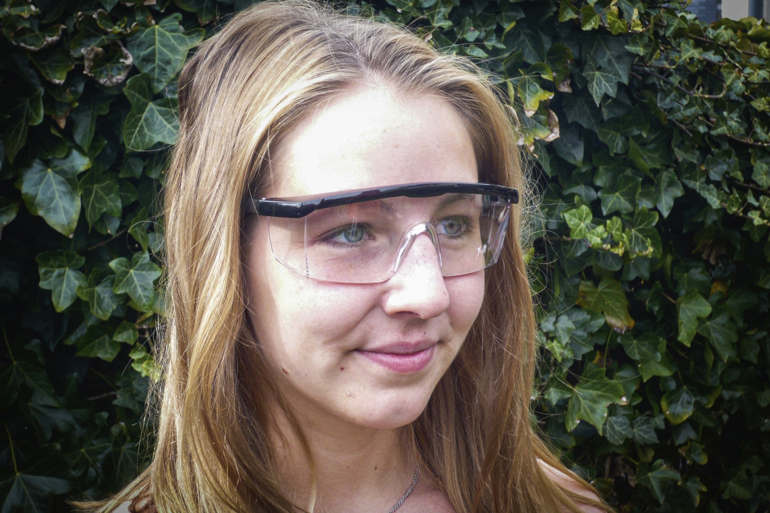 BGS DIY 80887 Schutzbrille mit verstellbarem Bügel transparent