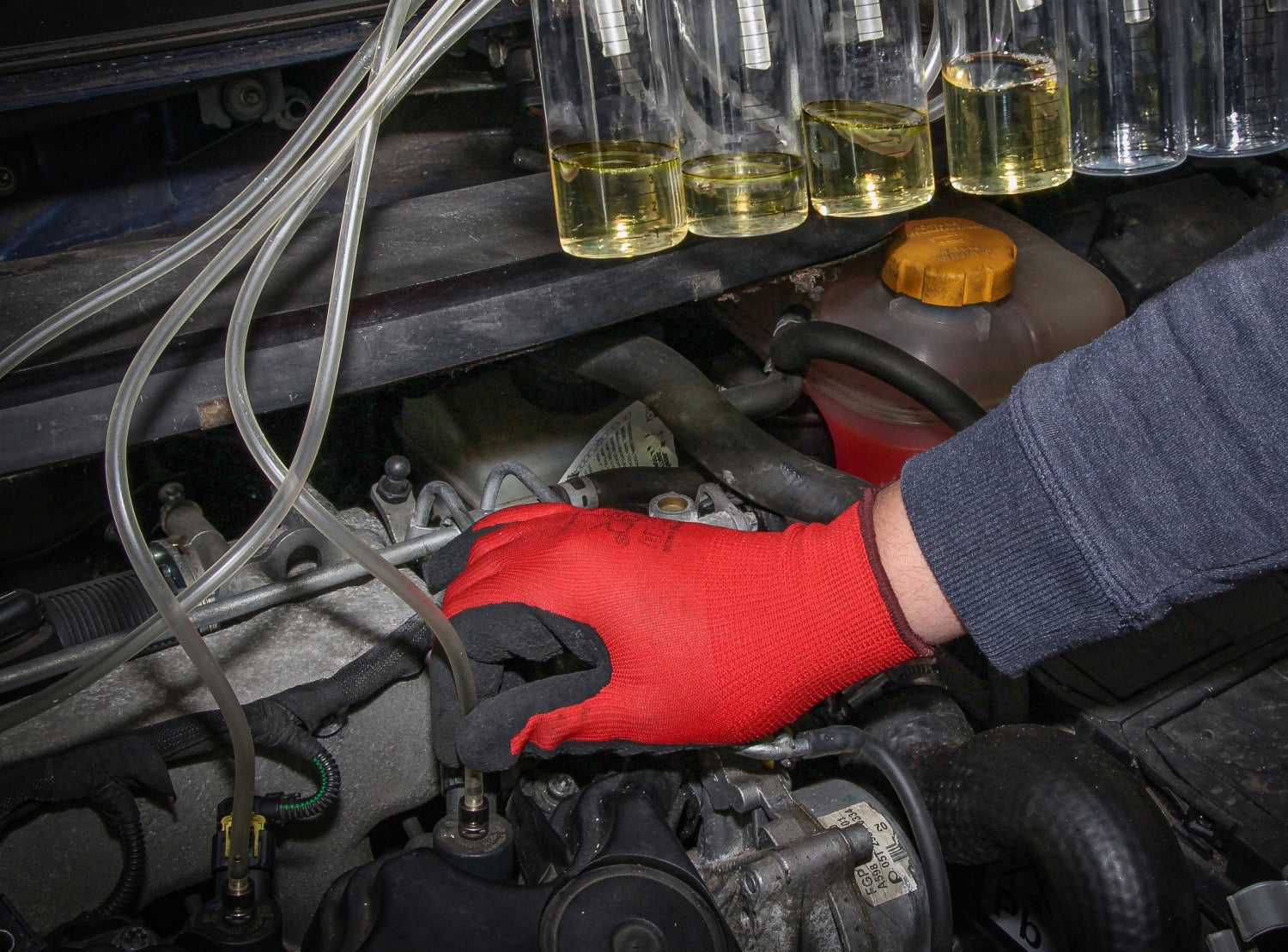 BGS DIY 98106 Tester für Common-Rail-Motoren inklusive 32 Adaptern