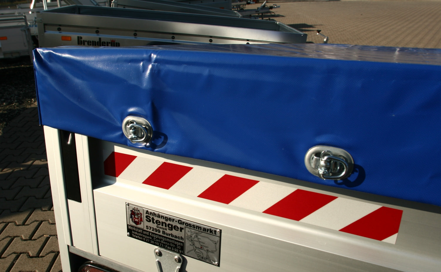 FLUID 40004 Reflex Warnstreifen selbstklebend vollreflektierend rot weiß 500mm