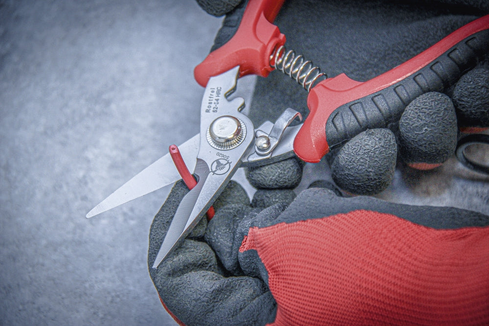 BGS DIY 50620 Universal Schere Edelstahl 180mm