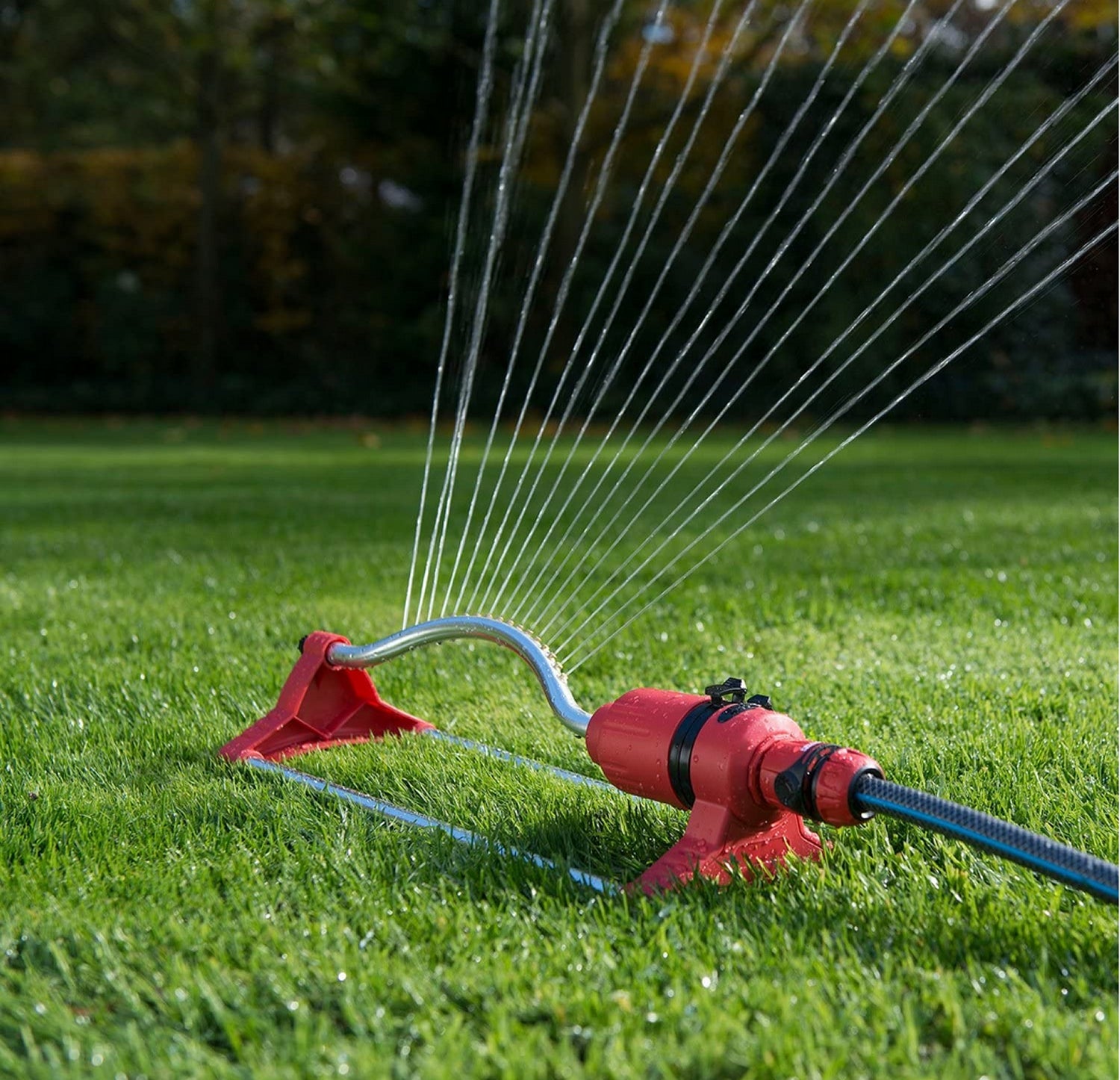 KREATOR KRTGR6521 oszillierender Flächenregner Viereckregner Rasensprenger bis 342m²