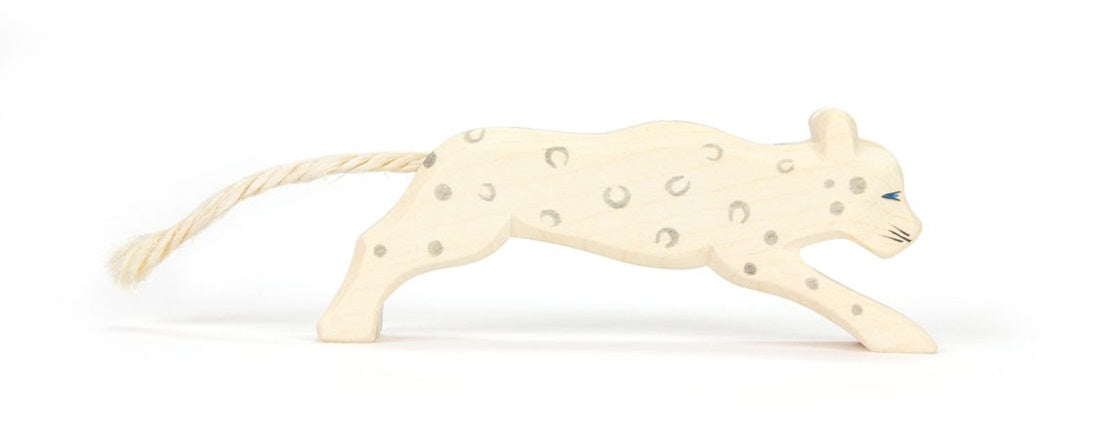 OSTHEIMER 22620 Schneeleopard aus Holz Höhe 5,9cm Tiere aus aller Welt Raubkatzen