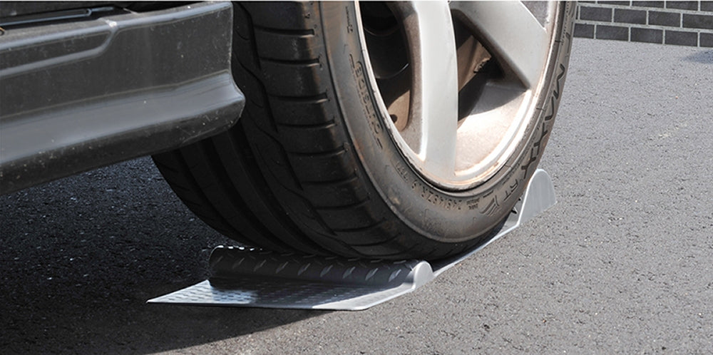 ProPlus 520196 Einparkhilfe Parkmatte rutschfest Positionsmatte Bremsmatte Parkhilfe