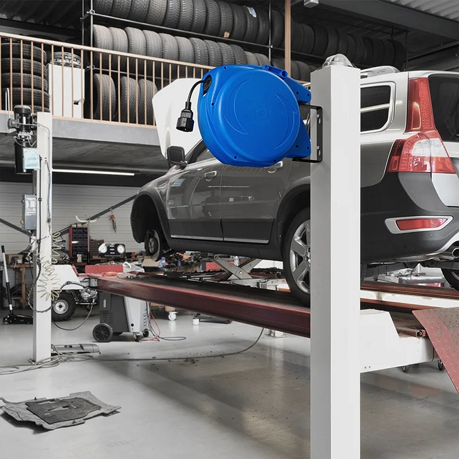 ProPlus 580786 automatische Kabeltrommel mit 15 Meter Kabel mit Griff