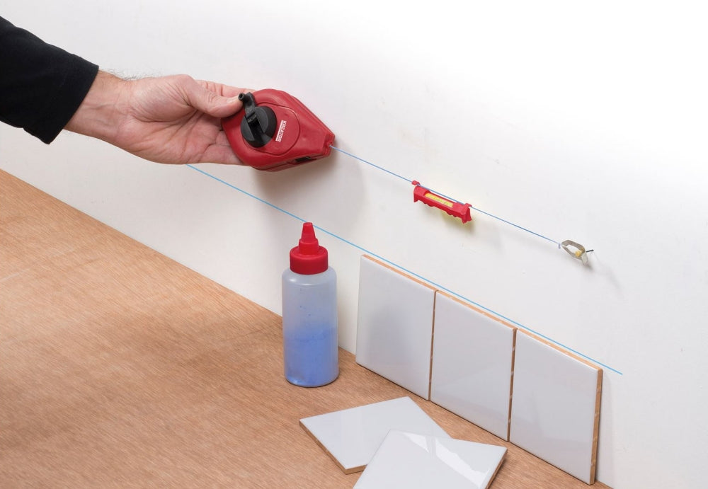 KRT708001 Set 30 Meter Schlagschnur mit Pulver und Wasserwaage