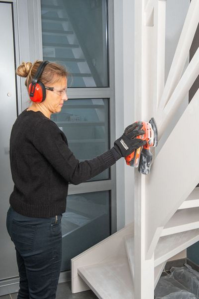 VARO POWDP50200 Powerplus Akku Multischleifer 20V mit Zubehör ohne Batterie und Ladegerät