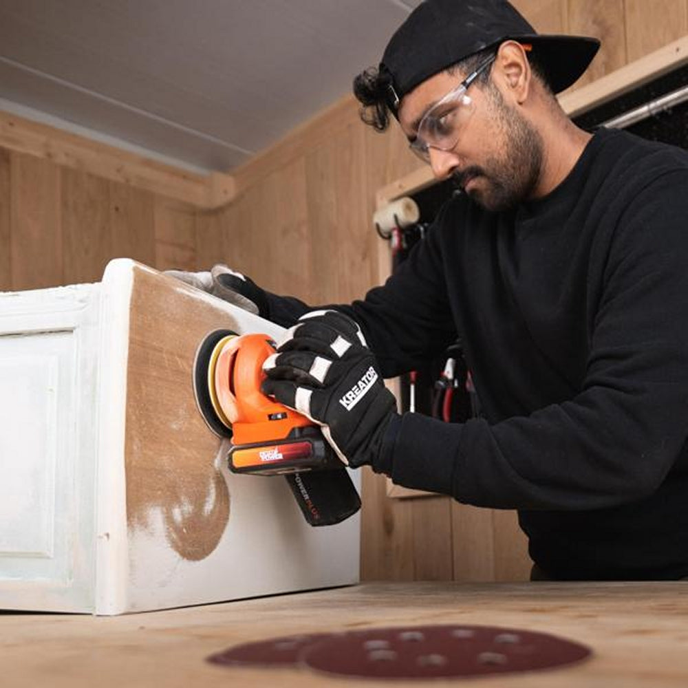 VARO POWDP50400 Powerplus Akku Exzenterschleifer 20V Ø125mm mit Zubehör ohne Batterie und Ladegerät