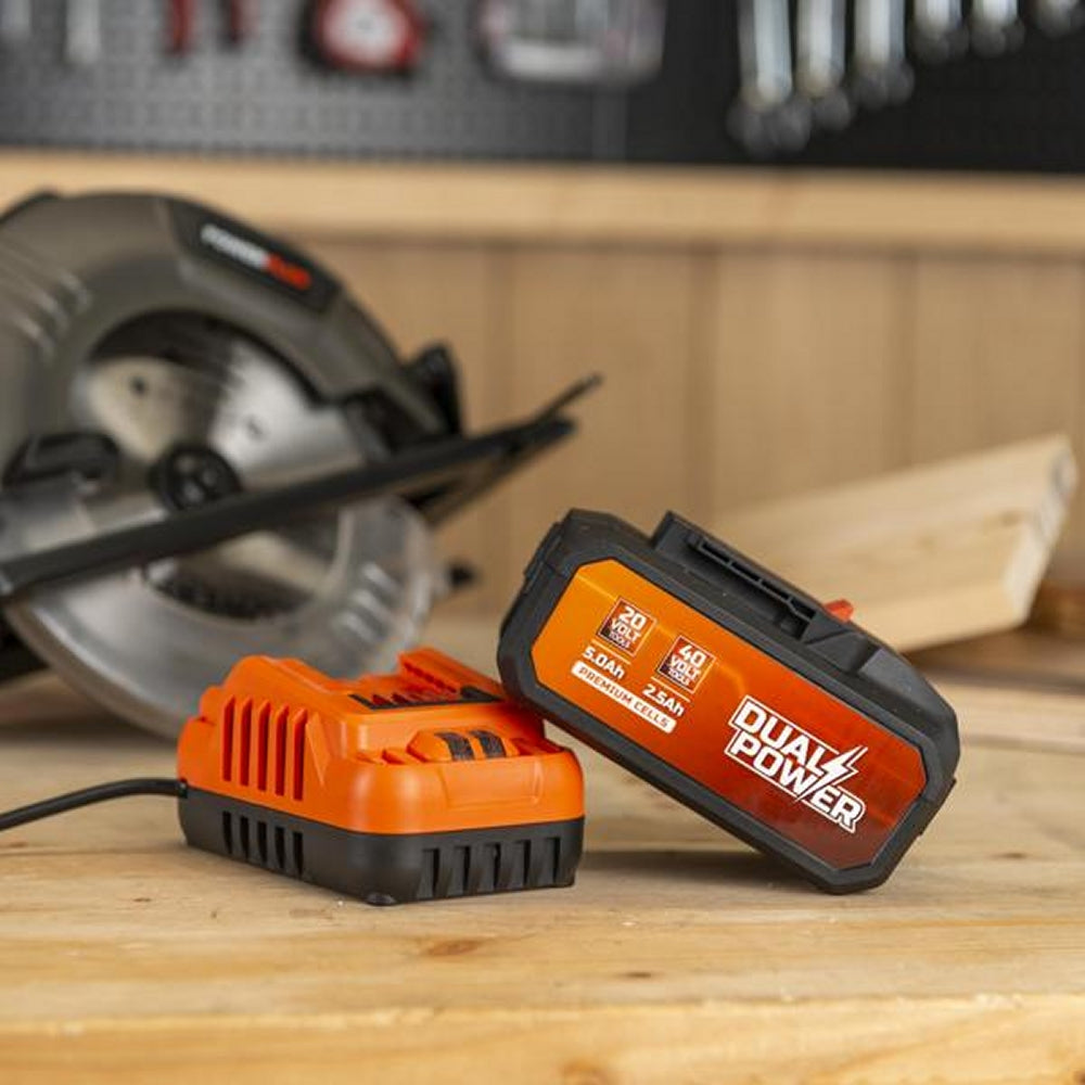 VARO POWDP90640 Set Powerplus Ladegerät 4.0A für 20V / 2 x 20V Akkus & Akku 40V / 2 x 20V 5.0Ah 2.5Ah