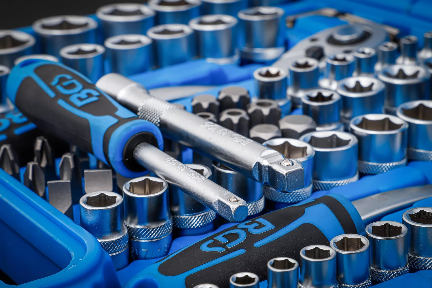 BGS 2245 ZOLL Werkzeugkoffer 192teilig mit Nüssen, Schlüsseln, Knarren, Bits