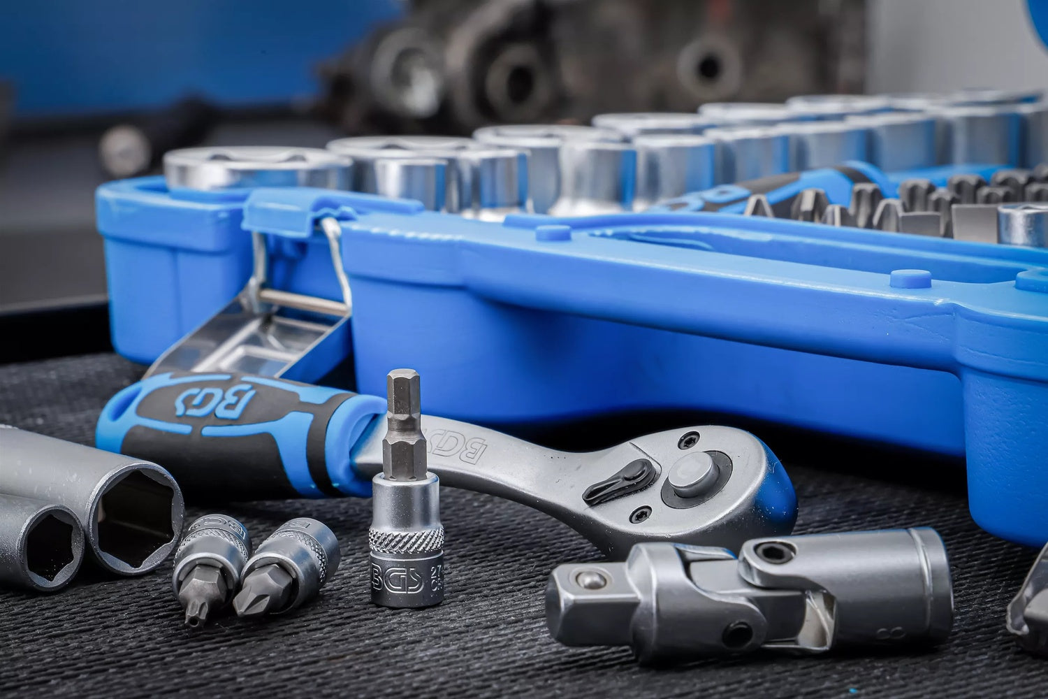 BGS 2245 ZOLL Werkzeugkoffer 192teilig mit Nüssen, Schlüsseln, Knarren, Bits