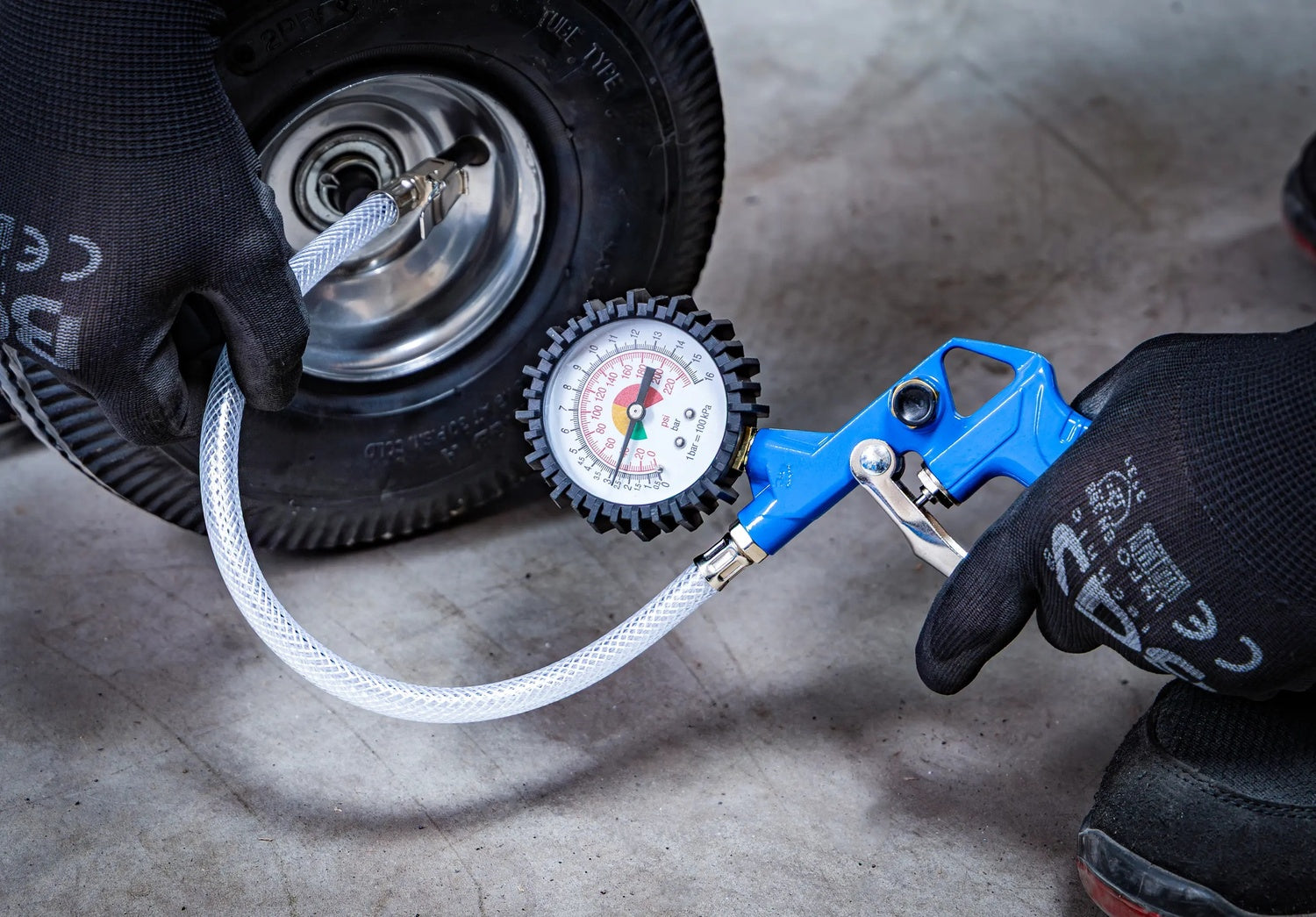 BGS 3369 Druckluft Ausblaspistole und Reifenfüllpistolen-Satz Manomometer 10 teilig