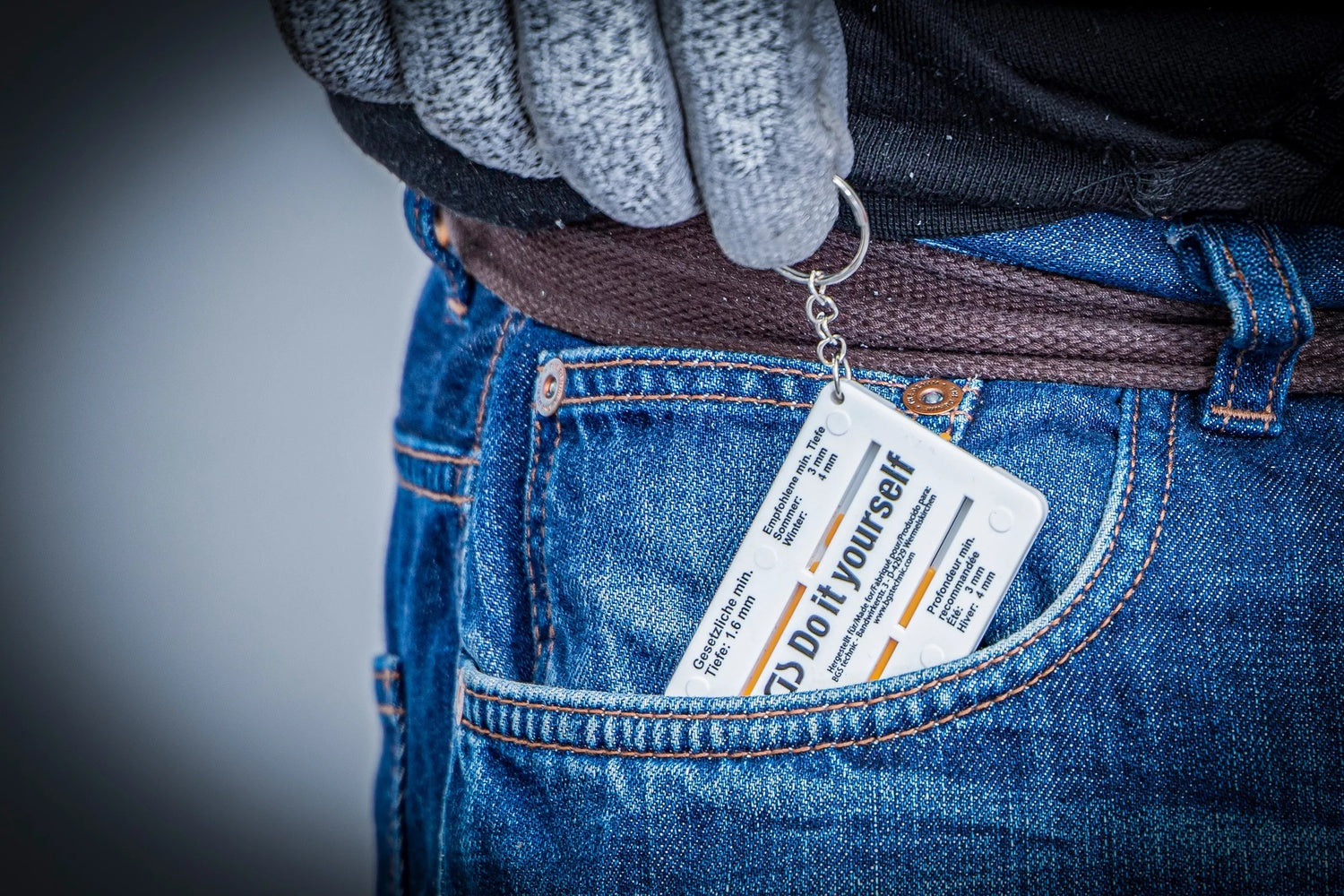 BGS DIY 80726 Profiltiefenmesser Messgerät Reifenprofiltiefe 0-20mm mit Schlüsselanhänger