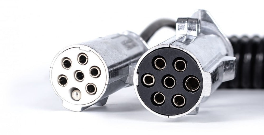 KAMAR E1570 Adapterkabel 15/7 polig 3,8m 24 Volt